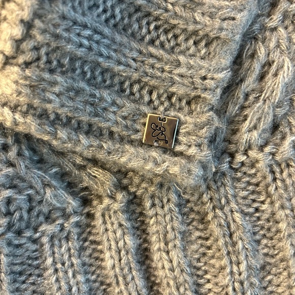 LIBBY EDELMAN CHUNKY KNIT SWEATER GREY ACRYLIC WOMEN’S OBLONG SCARF - Picture 2 of 5